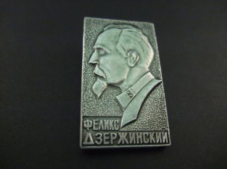 Felix Dzerzhinsky ( IJzeren Felix)Russisch revolutionair  oprichter van de Tsjeka,de eerste bolsjewistische geheime dienst